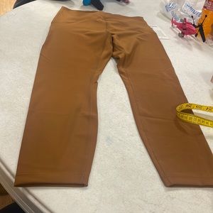 Lululemon size 10 25” Instill tights